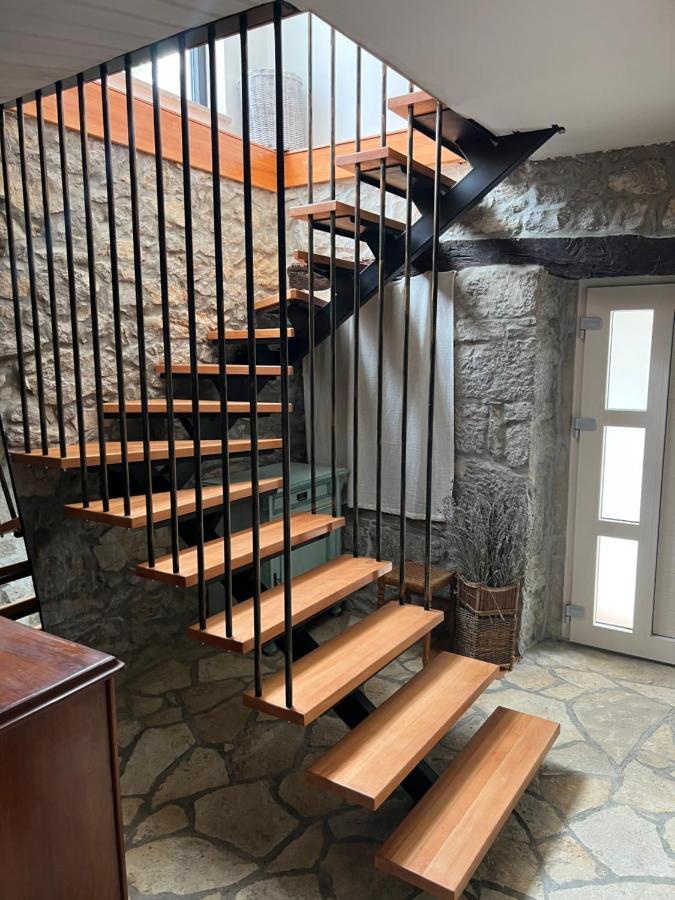 Villa Mavrici, Neighbors Free Buzet Kültér fotó