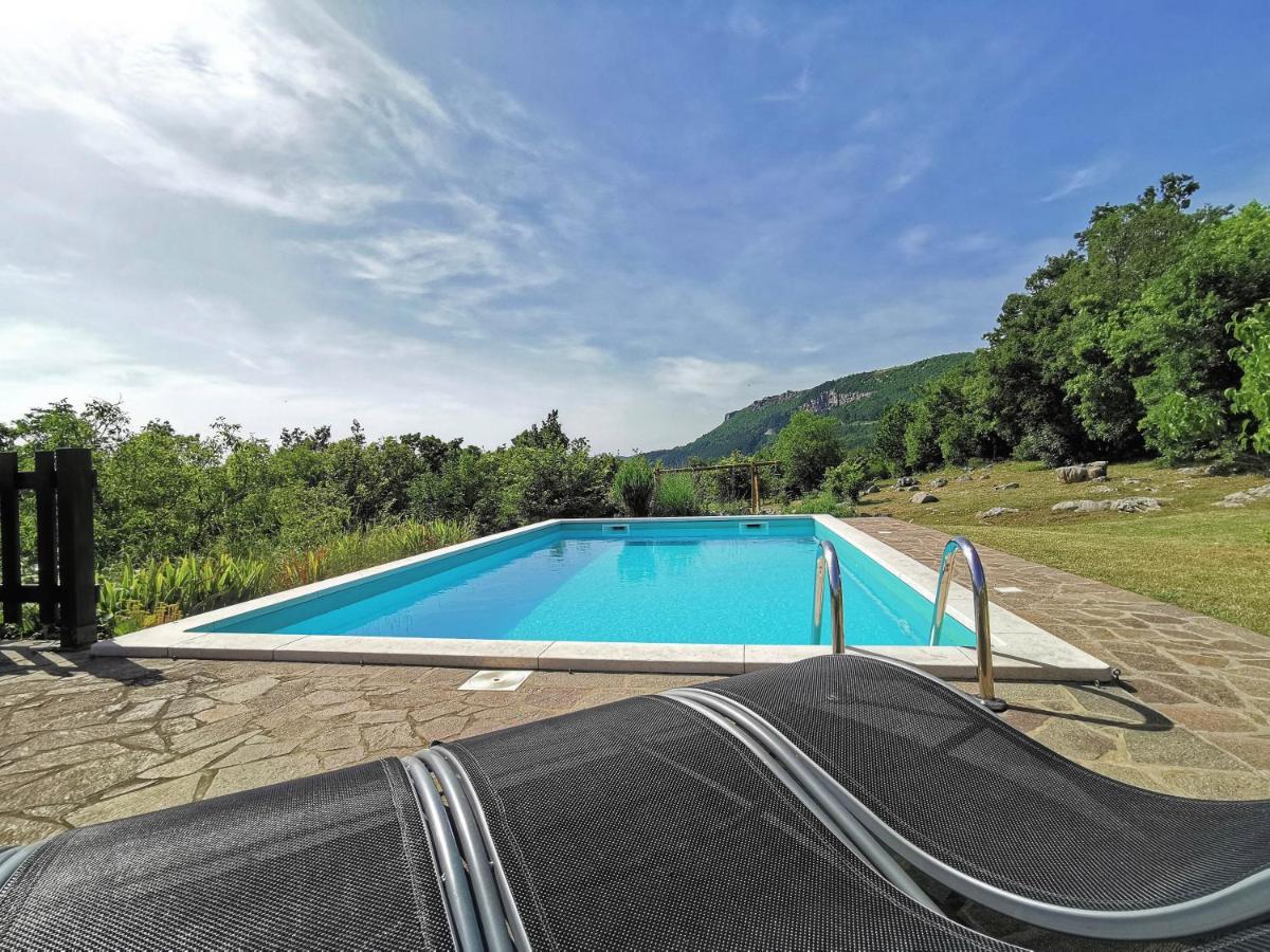 Villa Mavrici, Neighbors Free Buzet Kültér fotó